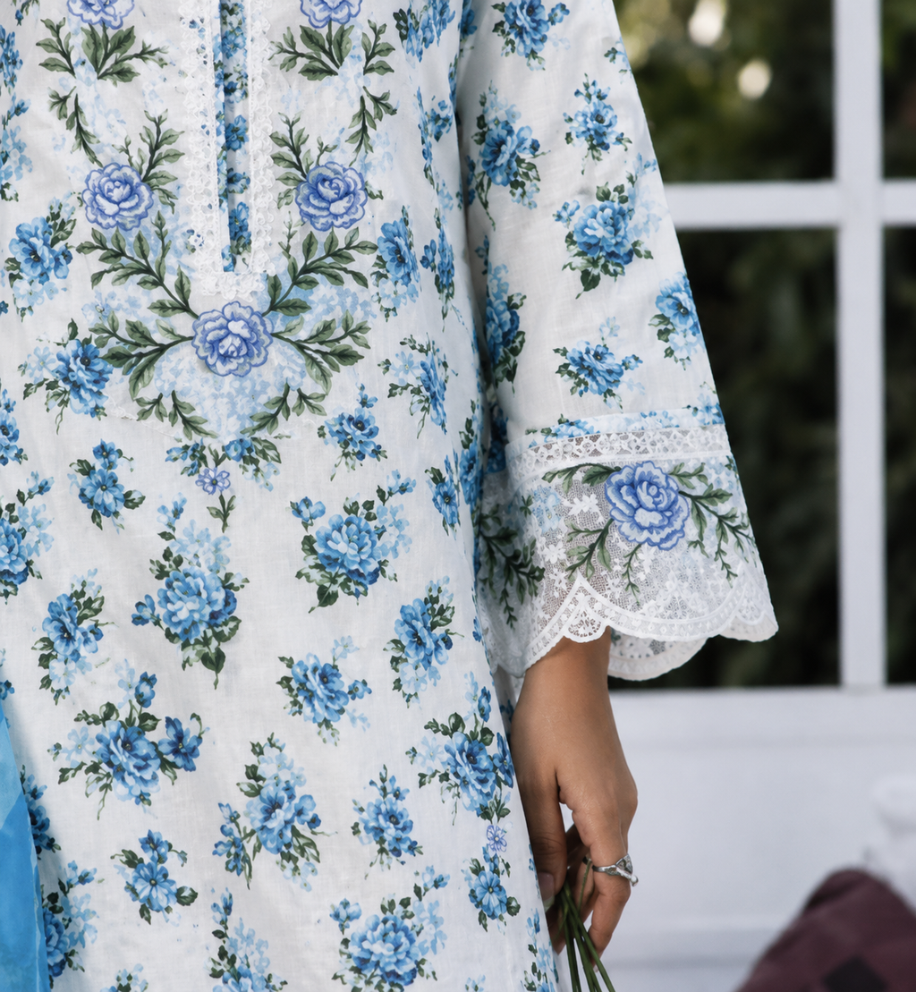 Munira Azure Bloom 3 Piece Stitched Suit