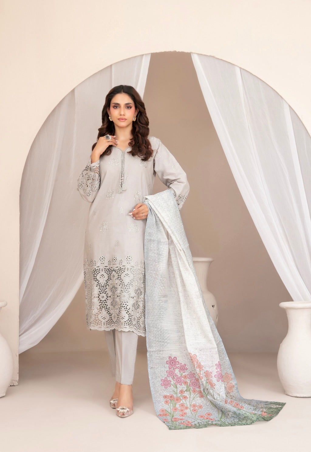 Tawakkal nazifa noor-e-Ivory (stitched)