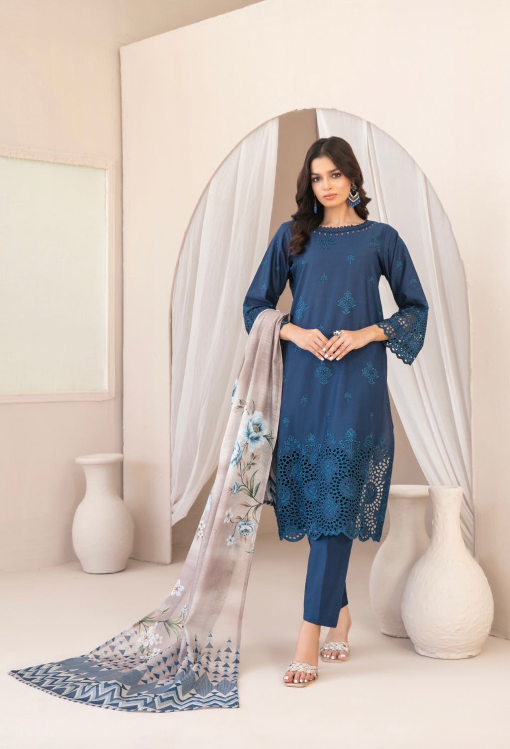 Tawakkal Nazifa Midnight Noor Ensemble (stitched)