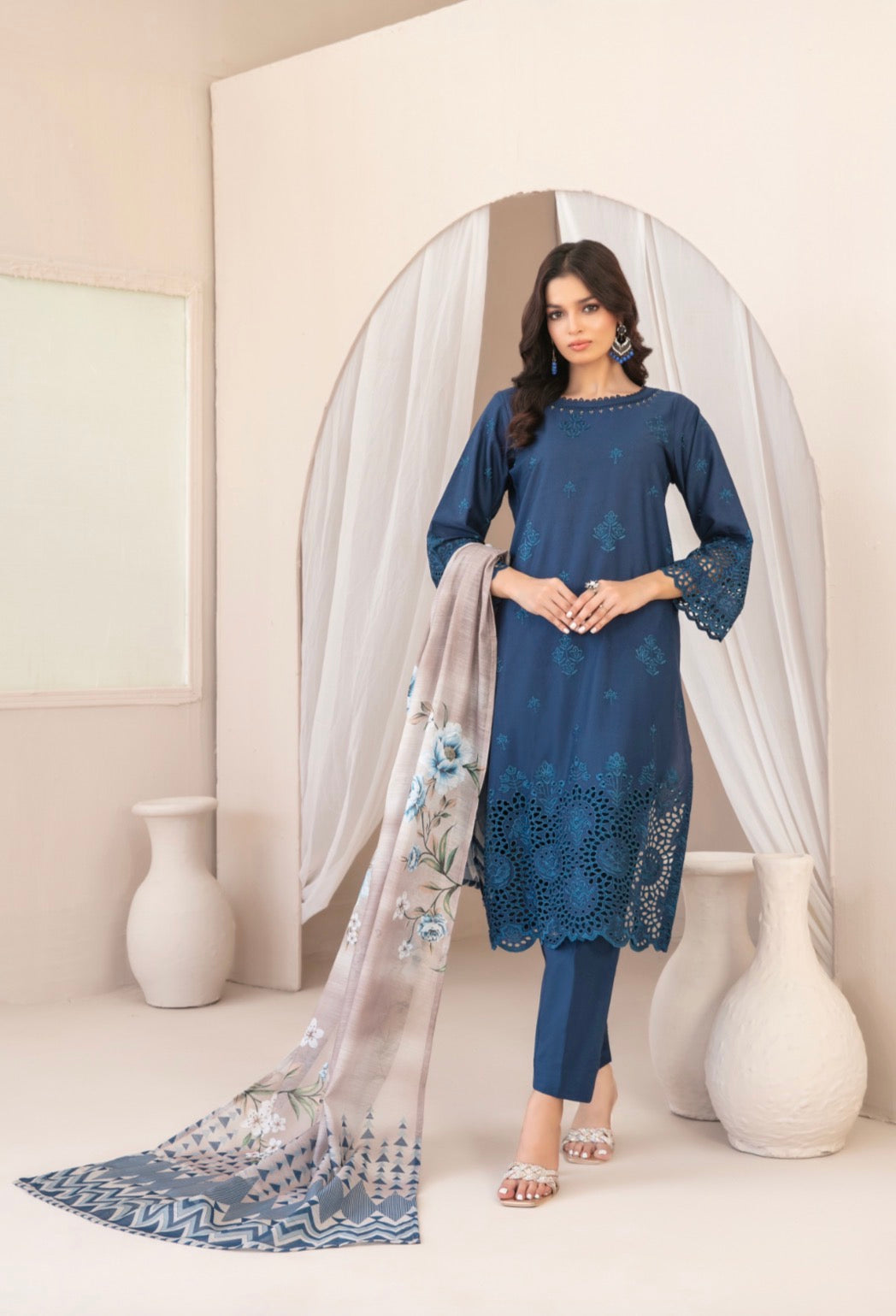 Tawakkal Nazifa Midnight Noor Ensemble (stitched)