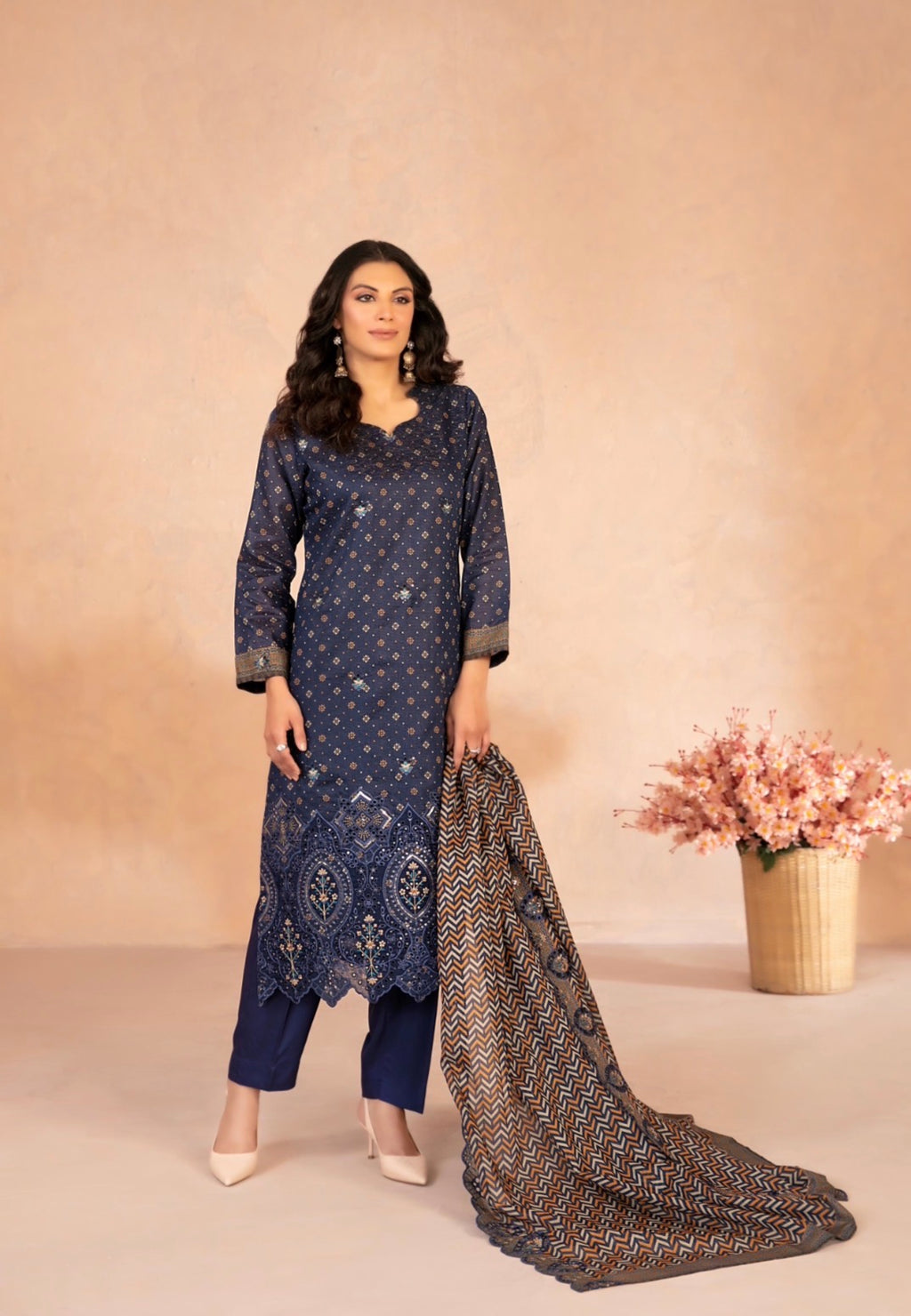 Tawakkal Daaliya Unstitched 3-Piece Suit – Midnight Luxe